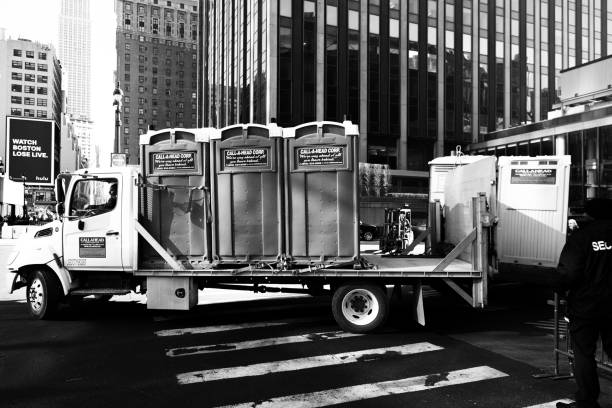 Best Affordable portable toilet rental  in Charlack, MO
